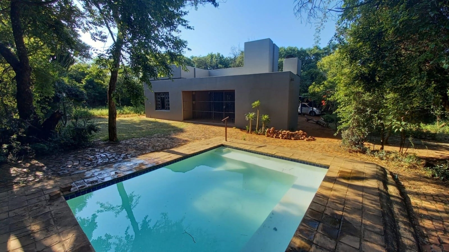 4 Bedroom Property for Sale in Hartbeespoort North West